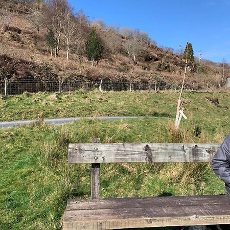 Snowdonia Rock Cottage - Cosy And Pet Friendly Penrhyndeudreath ภายนอก รูปภาพ